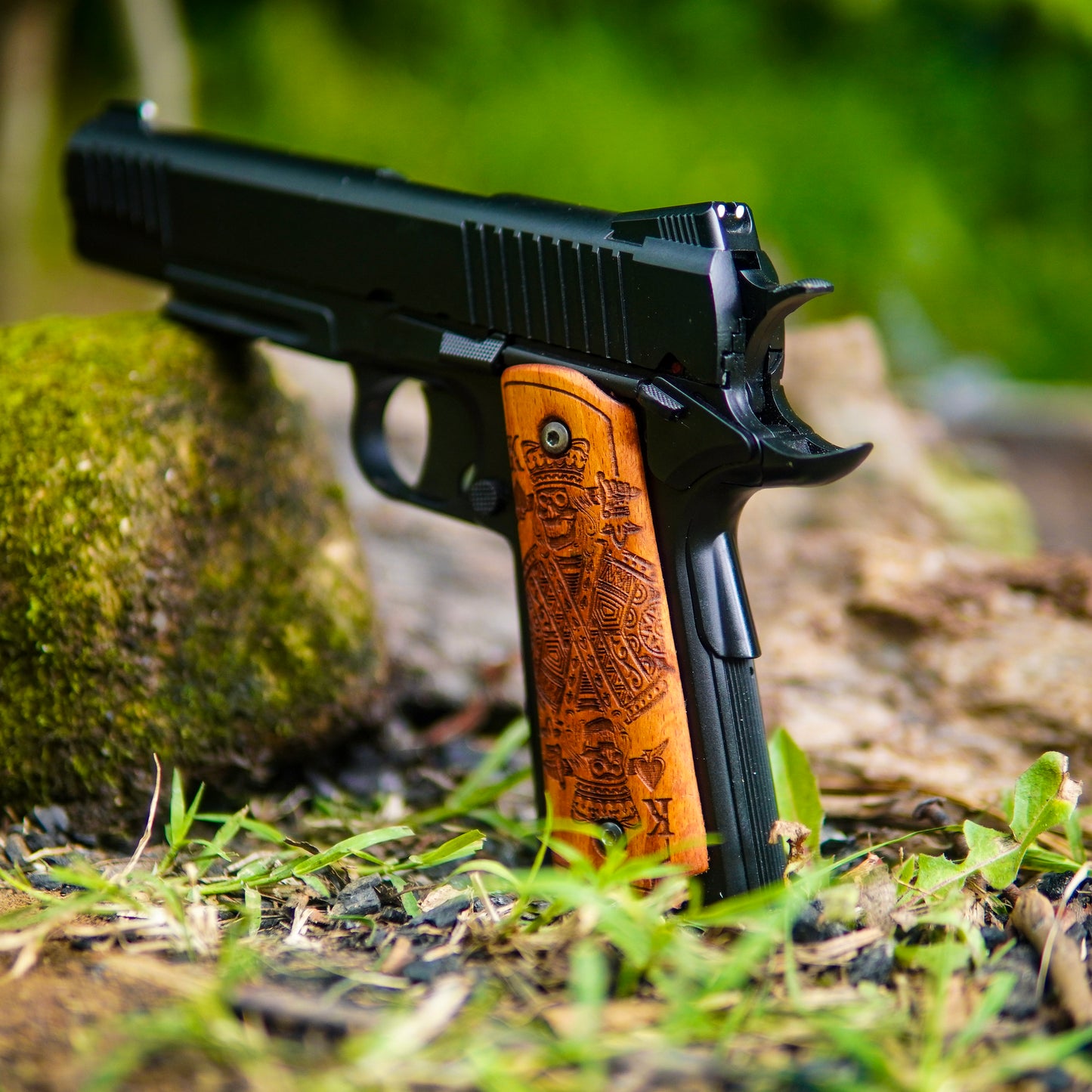 URAY 1911 Full Size Wood King of Spades Pistol Grips